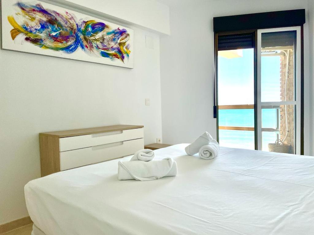 Calpemar 8 Sea View First Line Arenal Beach Extérieur photo